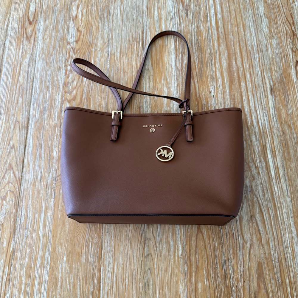 Michael Kors Jet Set Tan Leather Tote